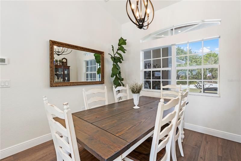 Recently Sold: $1,595,000 (3 beds, 2 baths, 1891 Square Feet)