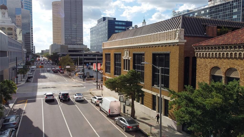 最近售出: $12,000,000 (0 贝兹, 0 浴室, 40017 平方英尺)