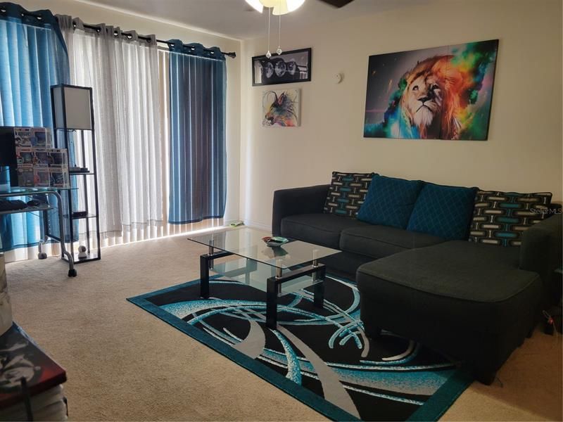 Recently Sold: $134,900 (1 beds, 1 baths, 638 Square Feet)