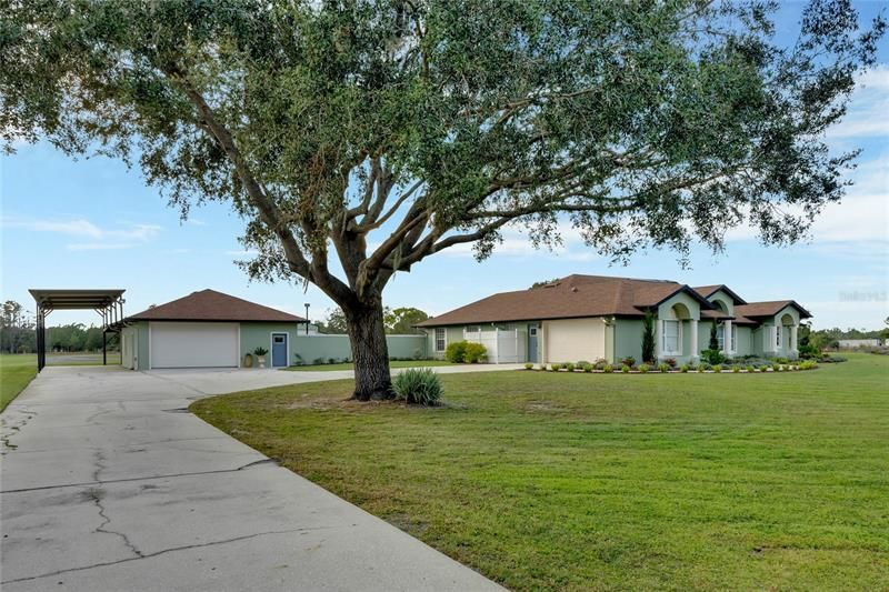 Recently Sold: $995,000 (4 beds, 2 baths, 2327 Square Feet)
