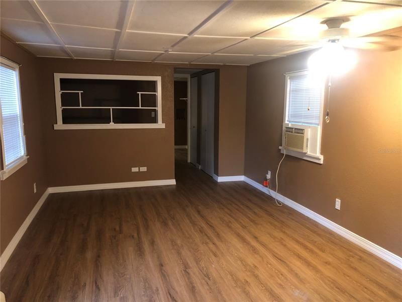 Recently Sold: $62,500 (1 beds, 1 baths, 630 Square Feet)