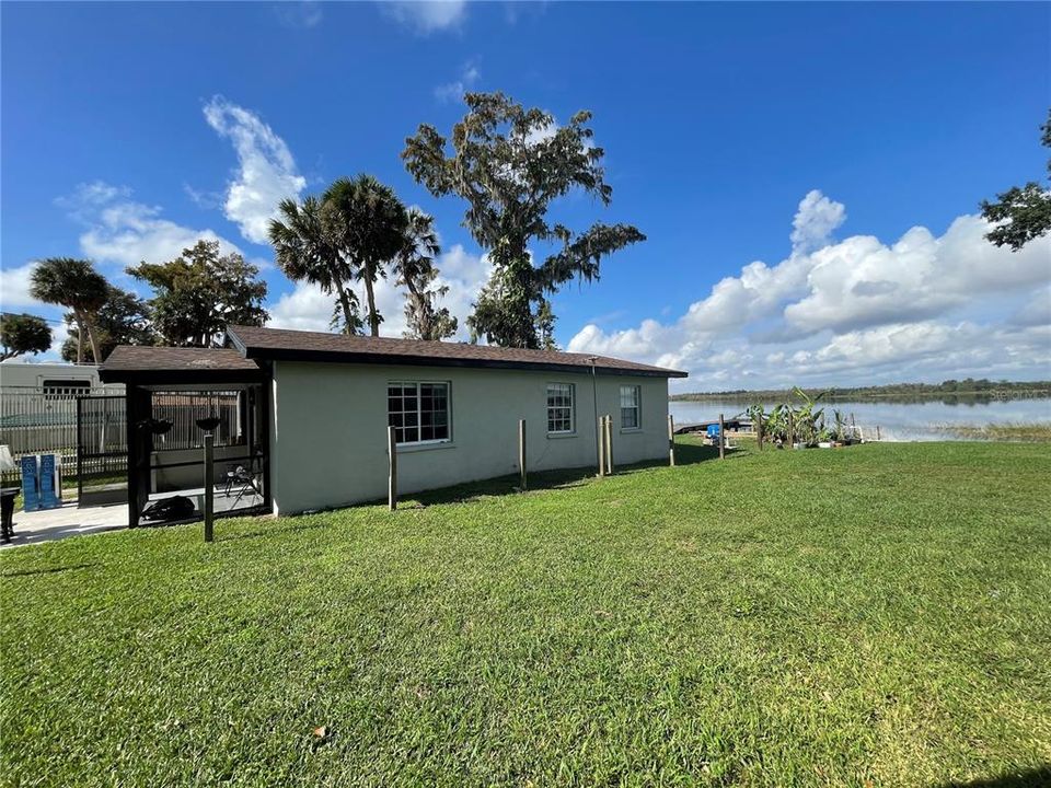 Vendido Recientemente: $195,000 (2 camas, 1 baños, 828 Pies cuadrados)
