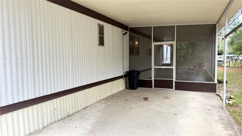 Recently Sold: $99,000 (2 beds, 2 baths, 1204 Square Feet)