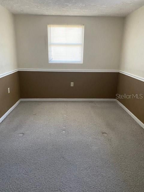 Recently Rented: $1,300 (2 beds, 1 baths, 840 Square Feet)