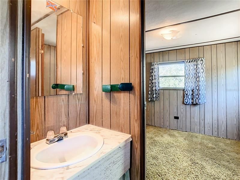 Недавно продано: $120,000 (3 спален, 2 ванн, 768 Квадратных фут)