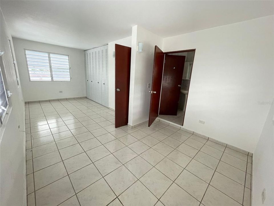 Vendido Recientemente: $159,000 (5 camas, 0 baños, 0 Pies cuadrados)