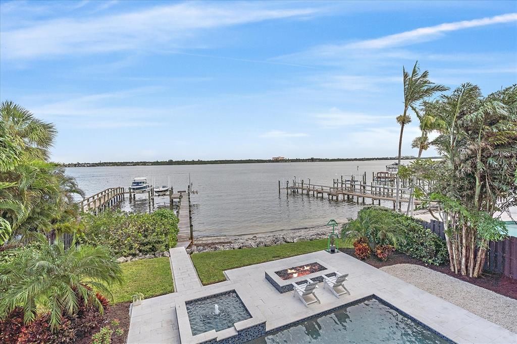 Active With Contract: $4,500,000 (4 beds, 3 baths, 5034 Square Feet)