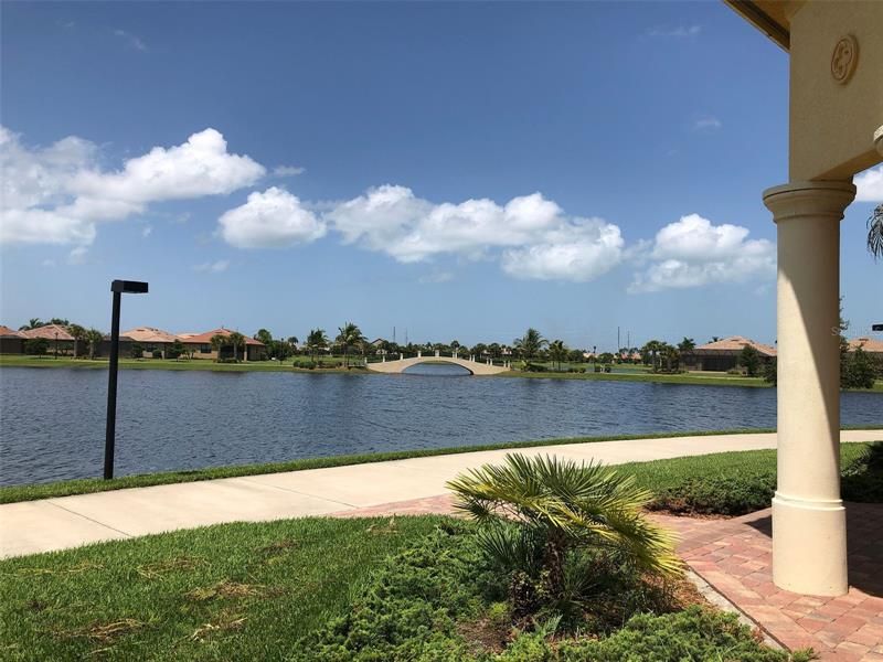 Recently Sold: $535,000 (3 beds, 2 baths, 1398 Square Feet)