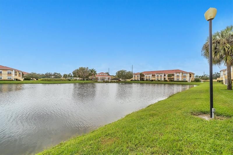 Recently Sold: $292,000 (2 beds, 2 baths, 1058 Square Feet)