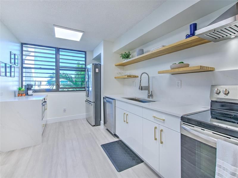 Recently Rented: $5,000 (2 beds, 2 baths, 1456 Square Feet)