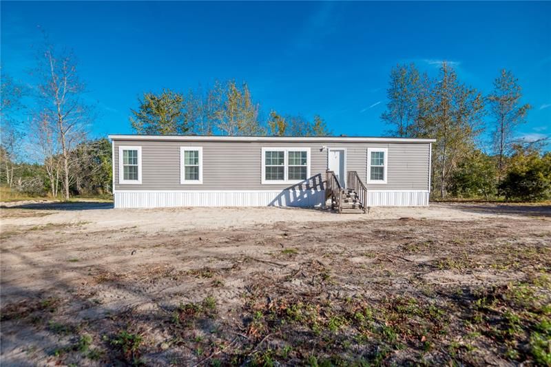 Recently Sold: $229,900 (3 beds, 2 baths, 1456 Square Feet)