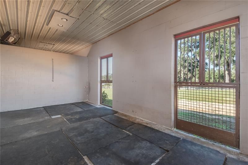 Recently Sold: $2,200,000 (2 beds, 2 baths, 2000 Square Feet)