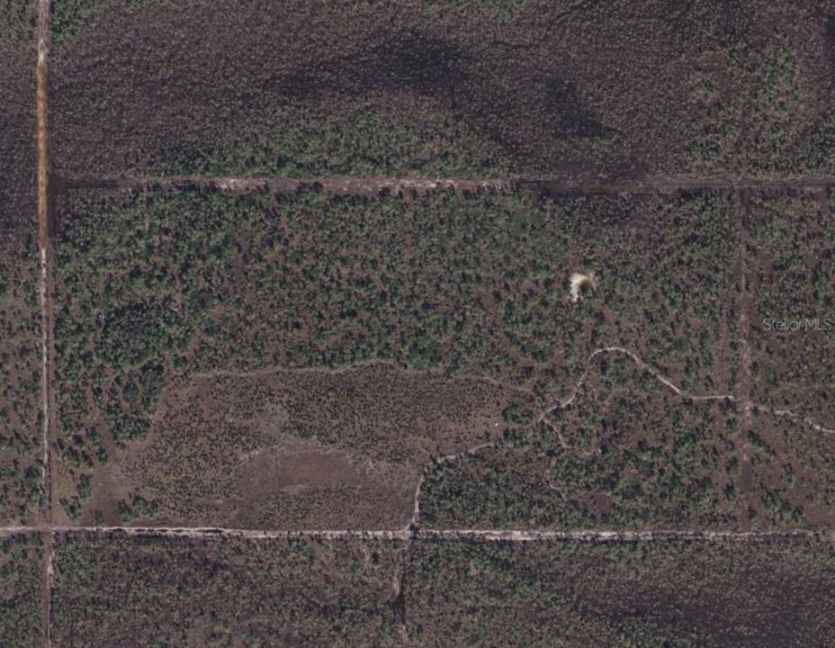 На продажу: $800,000 (80.00 acres)