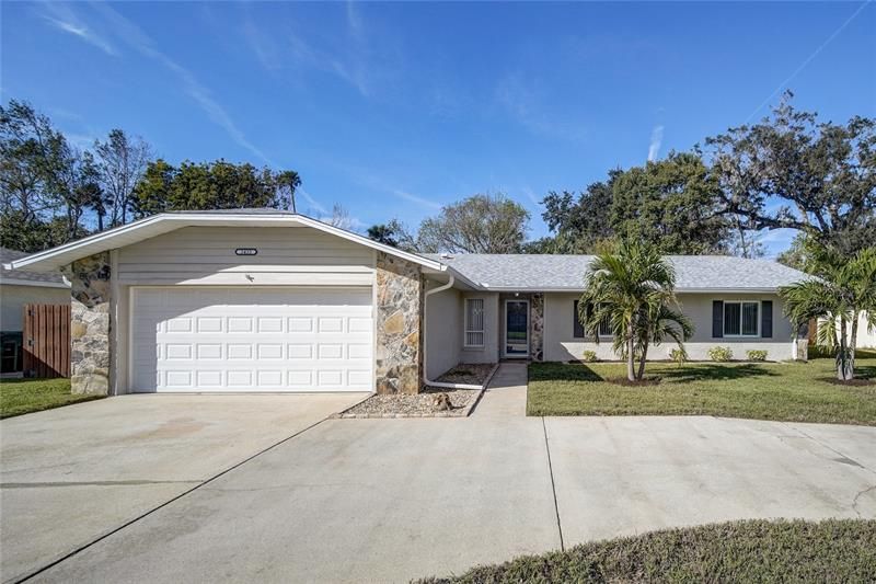 Recently Sold: $375,000 (3 beds, 2 baths, 1664 Square Feet)