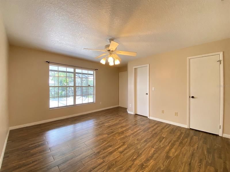 Recently Rented: $2,695 (3 beds, 2 baths, 1818 Square Feet)