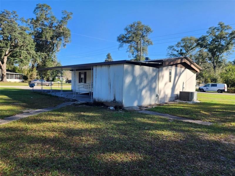 Recently Sold: $69,900 (2 beds, 2 baths, 947 Square Feet)