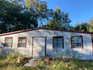 Recently Sold: $132,000 (3 beds, 2 baths, 1298 Square Feet)