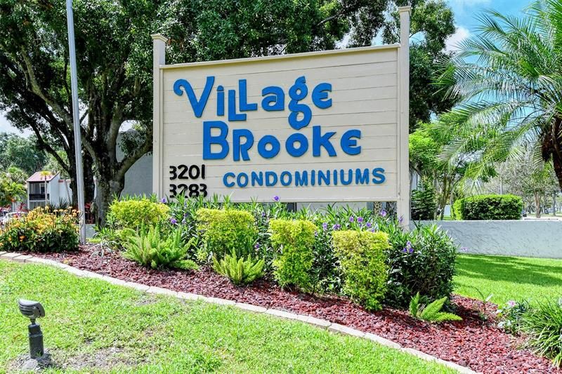 Recently Sold: $230,000 (2 beds, 2 baths, 876 Square Feet)