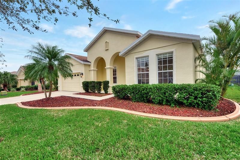 Recently Sold: $499,900 (3 beds, 2 baths, 2038 Square Feet)