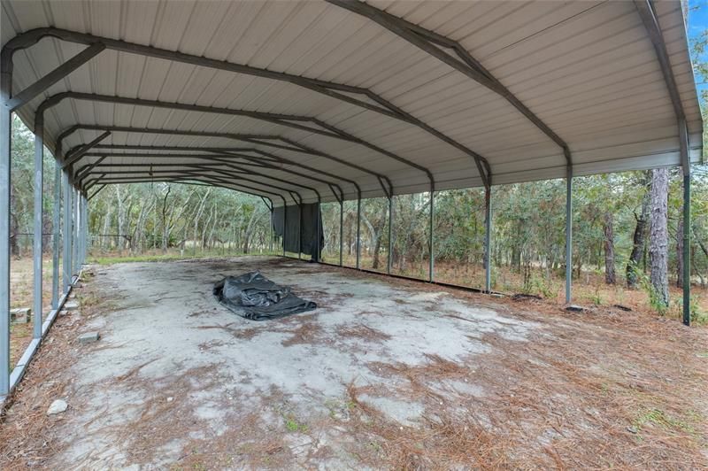 Extra Garage in back of property
