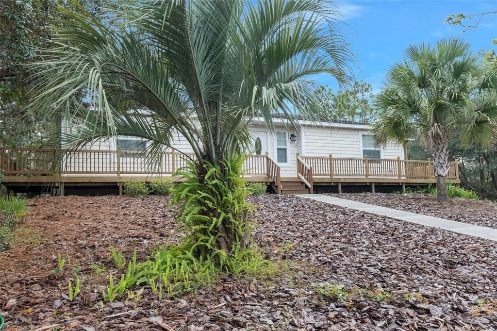 Recently Sold: $489,900 (3 beds, 2 baths, 2098 Square Feet)