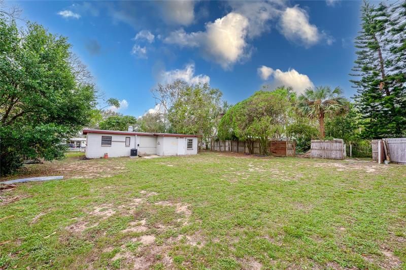 Recently Sold: $189,900 (3 beds, 1 baths, 1070 Square Feet)