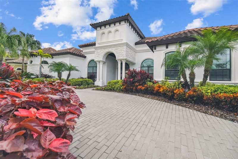 Recently Sold: $2,250,000 (4 beds, 4 baths, 4277 Square Feet)