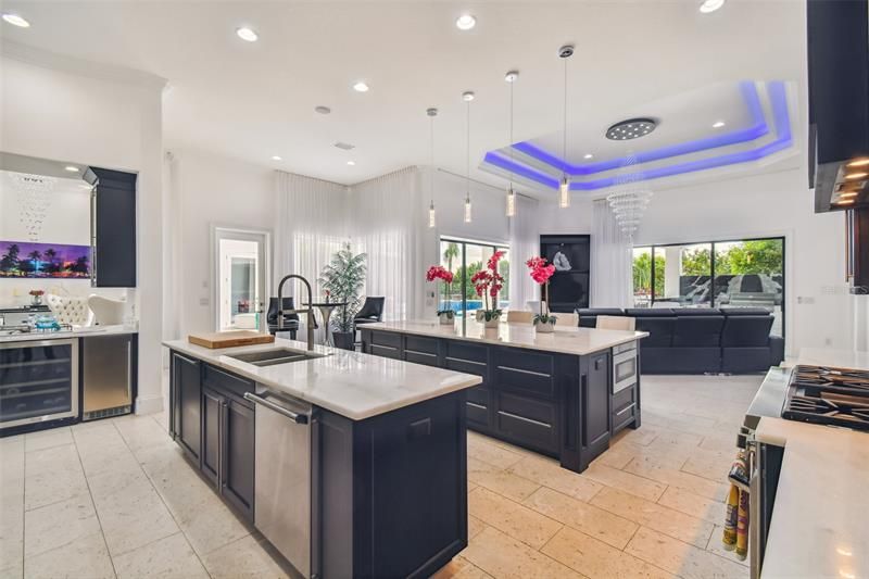 Recently Sold: $2,250,000 (4 beds, 4 baths, 4277 Square Feet)