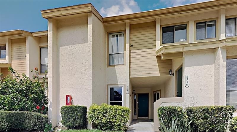 Recently Sold: $220,000 (2 beds, 2 baths, 1099 Square Feet)