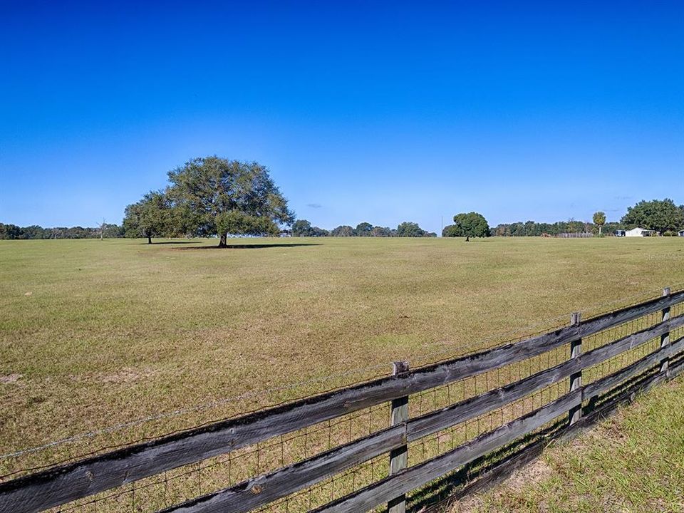 Недавно продано: $799,000 (39.30 acres)