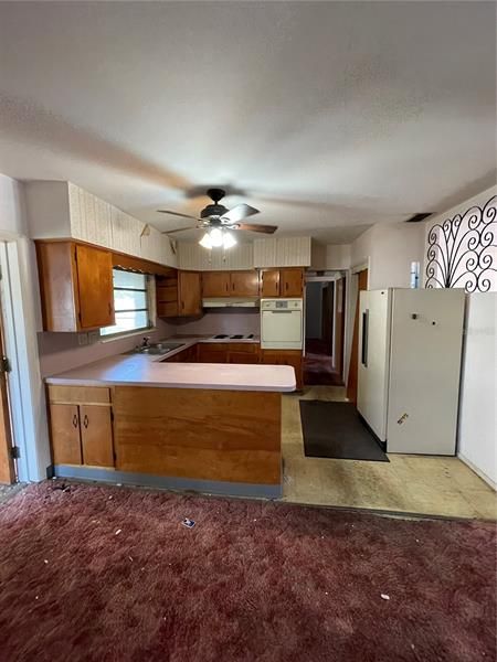 Recently Sold: $199,000 (2 beds, 1 baths, 1138 Square Feet)