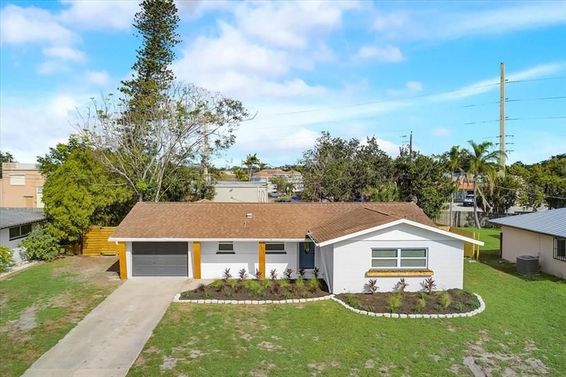 Recently Sold: $499,999 (3 beds, 2 baths, 1880 Square Feet)