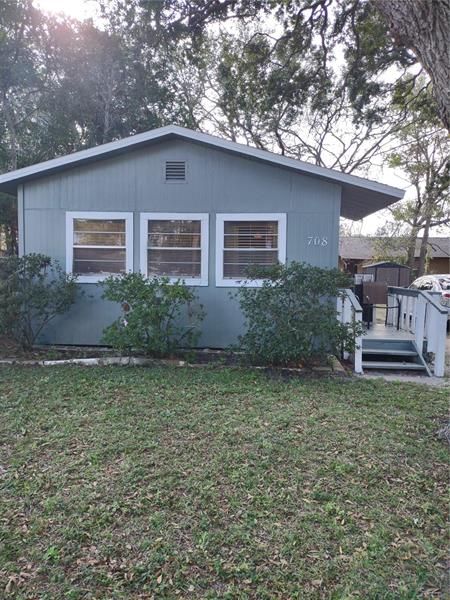 Recently Sold: $116,000 (2 beds, 1 baths, 867 Square Feet)