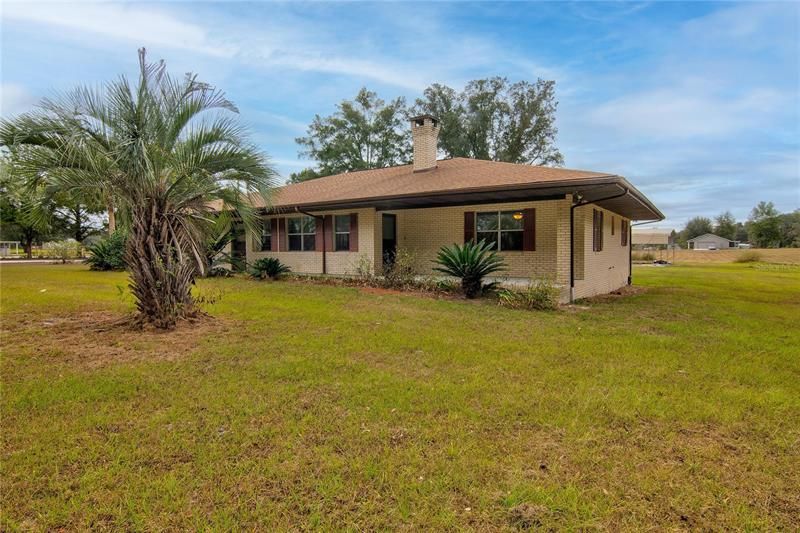 Recently Sold: $334,990 (3 beds, 2 baths, 2264 Square Feet)