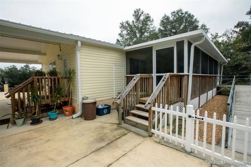 Recently Sold: $249,000 (3 beds, 2 baths, 1620 Square Feet)