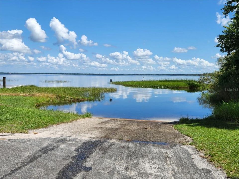 BOAT RAMP ON LAKE ROSALIE