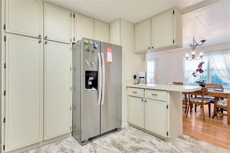 Recently Sold: $110,000 (2 beds, 2 baths, 1192 Square Feet)