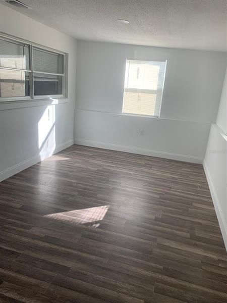 Recently Sold: $269,000 (3 beds, 2 baths, 1526 Square Feet)