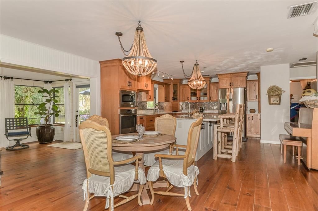 Recently Sold: $1,400,000 (3 beds, 3 baths, 3220 Square Feet)