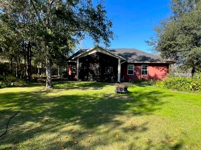 Recently Sold: $339,400 (2 beds, 2 baths, 2022 Square Feet)