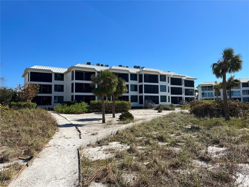 Recently Sold: $1,250,000 (1 beds, 1 baths, 730 Square Feet)