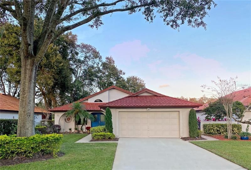 Recently Sold: $500,000 (3 beds, 2 baths, 2093 Square Feet)