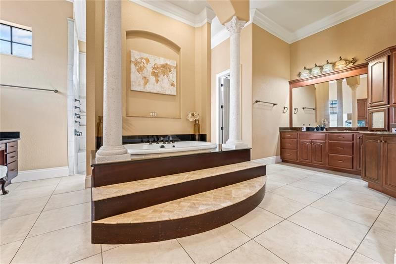 Recently Sold: $2,099,990 (5 beds, 5 baths, 7449 Square Feet)