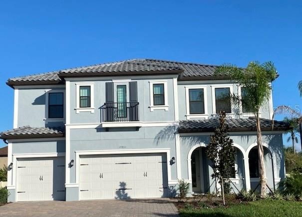 Recently Sold: $1,087,965 (6 beds, 4 baths, 4439 Square Feet)