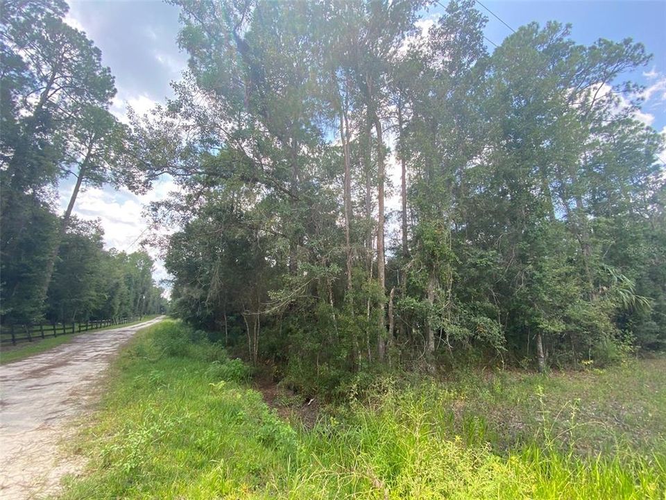 Recently Sold: $16,000 (0.82 acres)