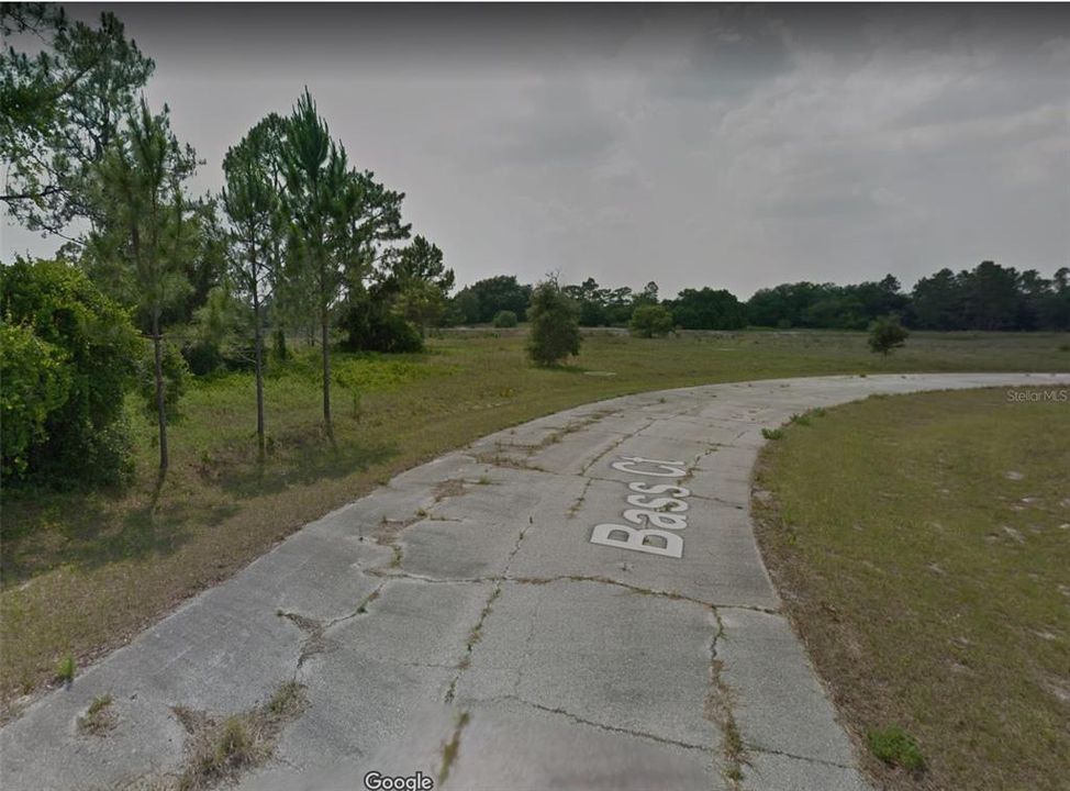 Activo con contrato: $44,999 (0.18 acres)