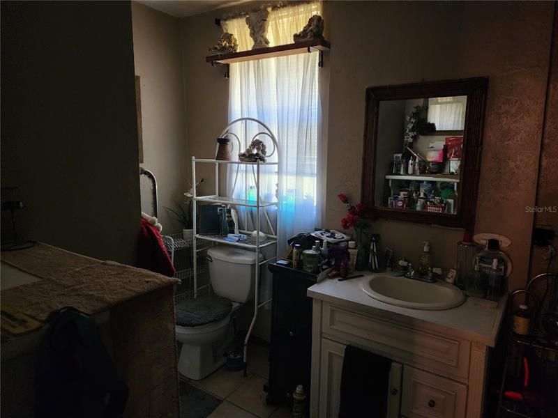 Vendido Recientemente: $64,999 (3 camas, 1 baños, 1240 Pies cuadrados)