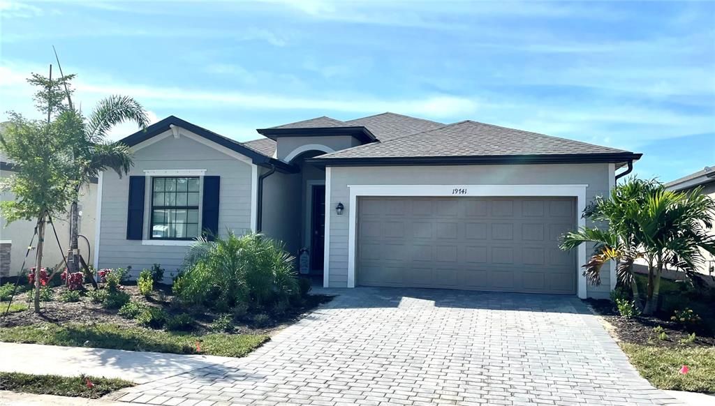 Recently Sold: $516,000 (4 beds, 3 baths, 2630 Square Feet)
