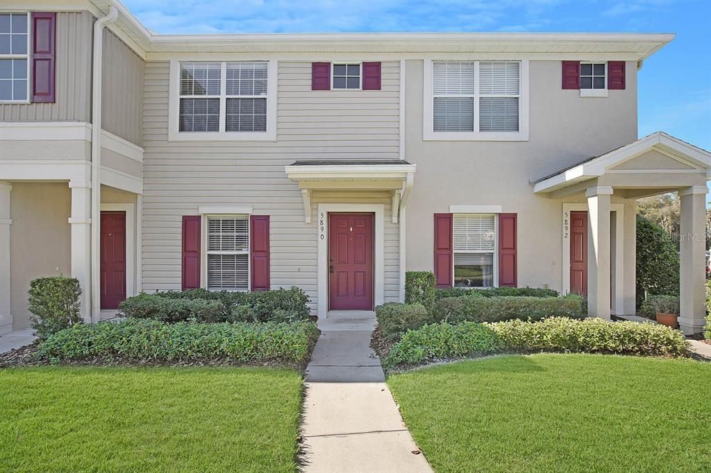 Recently Rented: $1,900 (2 beds, 2 baths, 1248 Square Feet)