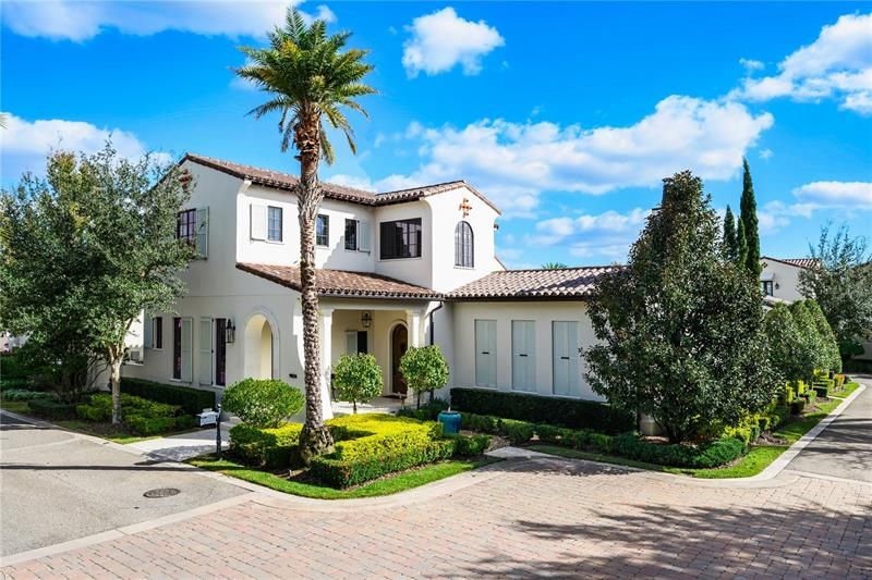 Recently Sold: $3,950,000 (4 beds, 4 baths, 3642 Square Feet)